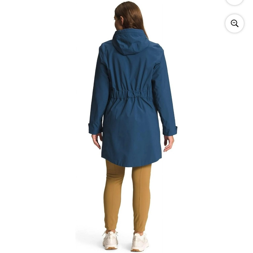 The North Face Women's Navy Blue Hooded Rain Jacket - Picture 3 of 10